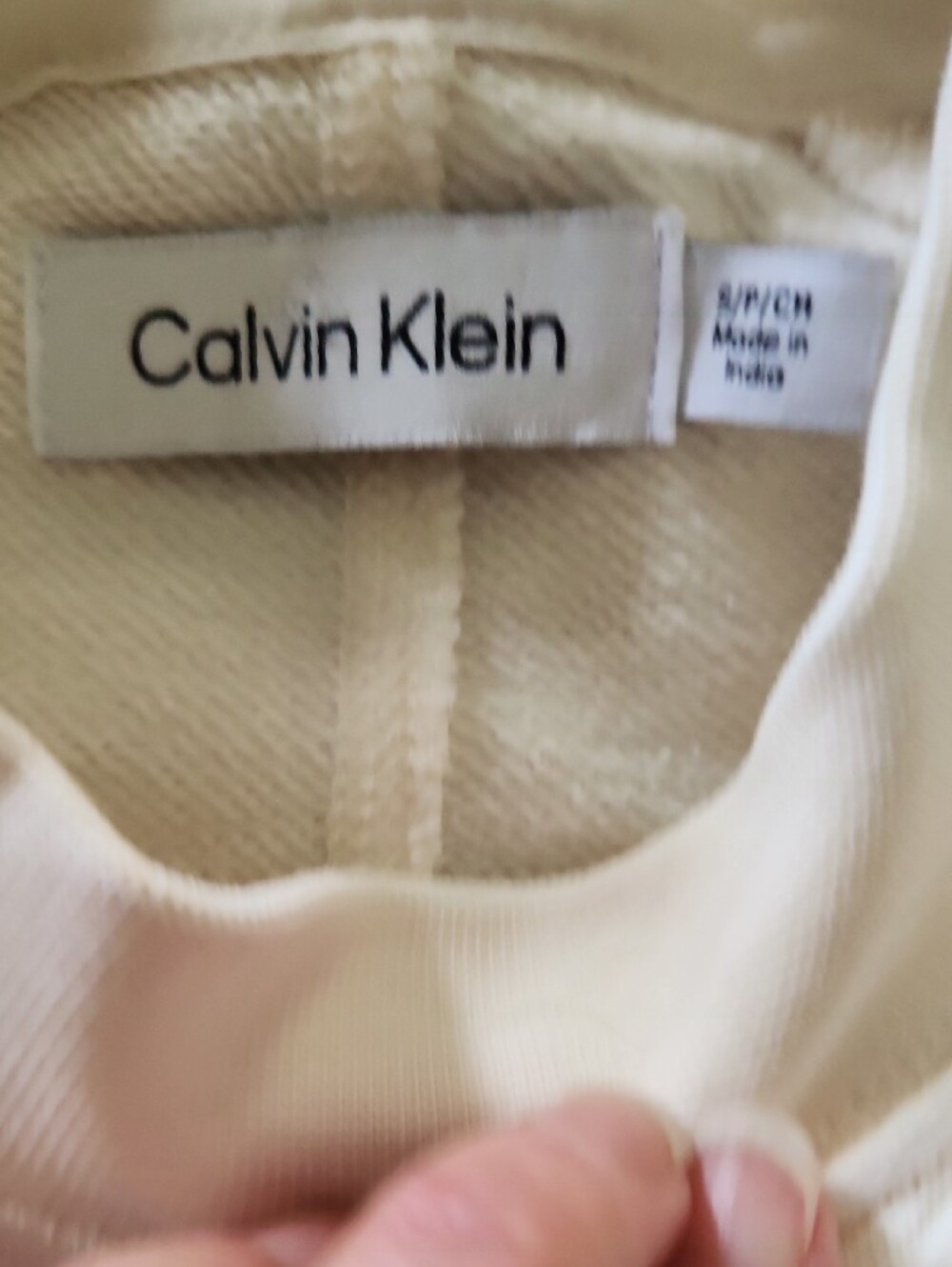 Calvin Klein Cream Crewneck Sweatshirt Top - Picture 8 of 9